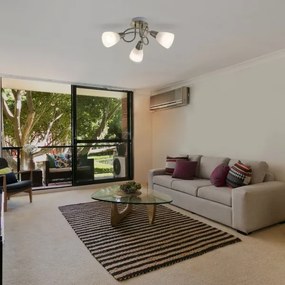 Rabalux 5533 - Lustră aplicată JENNA 3xE14/40W/230V alamă