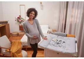 Saltea triunghiulară pentru înfășat DISNEY 75x72 cm gri CebaBaby