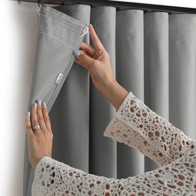 Draperie gri dimout (semi-opacă) din catifea 200x270 cm Velto – Filumi