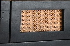 Comodă TV living din lemn de mango, negru, cu 2 uși, 2 sertare, nișă deschisă și inserții din ratan împletit, 60 x 145,5 x 40,5 cm, „Cheverny”