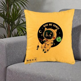 Perna Decorativa Give Me Space Pisica Astronaut, 40x40 cm, Galben, Husa Detasabila, Perna Inclusa, BEKZ®