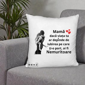 Cadou pentru Mama - Perna Personalizata Mama Nemuritoare Gravura Vintage, 40x40 cm, Alb Pufos, Husa Detasabila, Perna Inclusa, BEKZ®