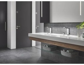 GROHE EUROCUBE E 36440000 - Baterie electronică pentru lavoar cu senzor infraroșu, DN 15, crom