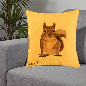 Perna Decorativa Veverita Acuarela, 40x40 cm, Galben, Husa Detasabila, Perna Inclusa, BEKZ®