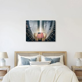 Tablou unei construcții cu steagul SUA (70x50 cm)