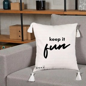 Perna Decorativa Keep It Fun, 40x40 cm, Bej cu Franjuri, Husa Detasabila, Perna Inclusa, BEKZ®