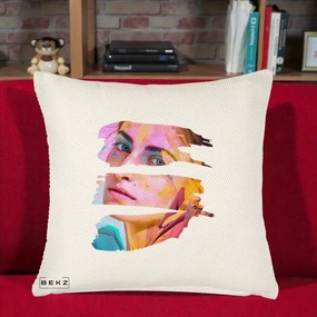 Perna Decorativa Portret Femeie Fragmentat Colorat, 40x40 cm, Crem Reliefat, Husa Detasabila, Perna Inclusa, BEKZ®