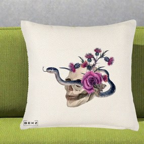 Perna Decorativa Craniu cu Sarpe si Trandafiri Gothic, 40x40 cm, Crem Reliefat, Husa Detasabila, Perna Inclusa, BEKZ®
