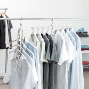 Organizator suspendat pentru haine InnovaGoods Hang It