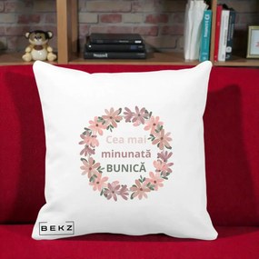 Cadou pentru Bunica - Perna Personalizata Cea Mai Minunata Bunica Coronita Flori Roz, 40x40 cm, Alba Mata, Husa Detasabila, Perna Inclusa, BEKZ®