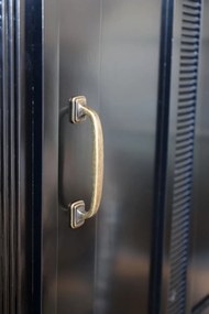 Bibliotecă din lemn masiv cu 4 rafturi și dulap cu 2 uși, finisaj negru, Marseille