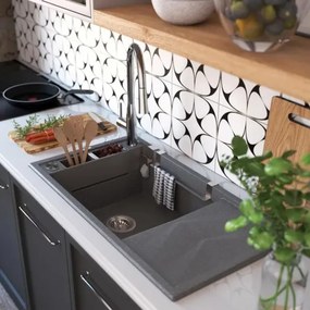 Baterie de chiuvetă cu cap de duș detașabil Deante BDH_072M LUKRECJA crom lucios