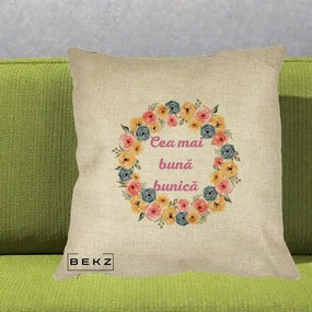 Cadou pentru Bunica - Perna Personalizata Cea Mai Buna Bunica Coronita Flori Multicolore, 40x40 cm, Crem, Husa Detasabila, Perna Inclusa, BEKZ®