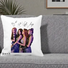 Perna Personalizata K-pop BLACKPINK Fotografie Grup Autografe Deasupra, 40x40 cm, Alba Mata, Husa Detasabila, Perna Inclusa, BEKZ®