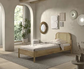 Pat pentru copii și adolescenți OLIVE, 90 x 200 cm, cu tăblie rotunjită din rattan și finisaj lemn de stejar, design modern, bază cu lamele inclusă –