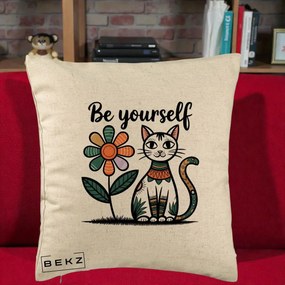 Perna Personalizata Be Yourself Pisica Folk, 40x40 cm, Bej, Husa Detasabila, Perna Inclusa, BEKZ®