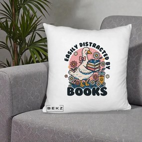 Perna Personalizata Easily Distracted by Books, 40x40 cm, Alb Pufos, Husa Detasabila, Perna Inclusa, BEKZ®