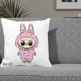 Perna Personalizata Labubu Mov Pastel, 40x40 cm, Alba Mata, Husa Detasabila, Perna Inclusa, BEKZ®