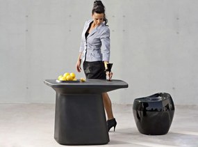 Masa de exterior / interior design modern premium MOMA TABLE 45100A Vondom