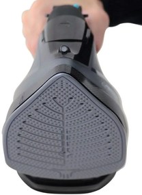 Fier de calcat fara fir Esperanza EHI010, 2600W, Placa ceramica, 300 ml, Uscat + abur, Autocurstare, Calcare verticala, Negru