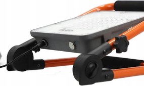Proiector LED reîncărcabil cu stativ LED/100W/3,2V 5000K 5000 mAh IP65 portocaliu