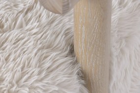Fotoliu pufos din blană artificială bej natural, structură din lemn de frasin, „Neve"