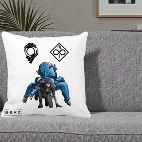 Perna Personalizata Ghost in the Shell Motoko si Tachikoma, 40x40 cm, Alba Mata, Husa Detasabila, Perna Inclusa, BEKZ®