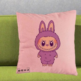 Perna Personalizata Labubu Violet Solo, 40x40 cm, Roz, Husa Detasabila, Perna Inclusa, BEKZ®