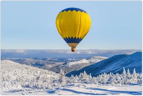 Tablou - Zbor peste peisaj de iarnă (90x60 cm)
