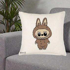 Perna Personalizata Labubu Maro Natural Solo, 40x40 cm, Crem Reliefat, Husa Detasabila, Perna Inclusa, BEKZ®