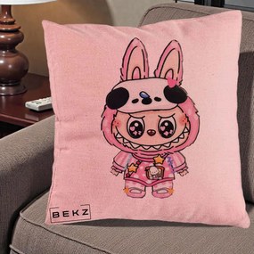 Perna Personalizata Labubu Panda-Bunny Roz, 40x40 cm, Roz, Husa Detasabila, Perna Inclusa, BEKZ®