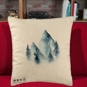 Perna Decorativa Munti Inzapeziti Acuarela Indigo, 40x40 cm, Bej, Husa Detasabila, Perna Inclusa, BEKZ®