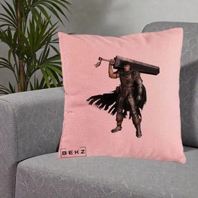 Perna Personalizata Berserk Guts Luptatorul Negru, 40x40 cm, Roz, Husa Detasabila, Perna Inclusa, BEKZ®