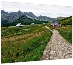 Tablou pe sticlă - Peisaj montan cu case (70x50 cm)