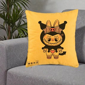 Perna Personalizata Labubu x Kuromi, 40x40 cm, Galben, Husa Detasabila, Perna Inclusa, BEKZ®