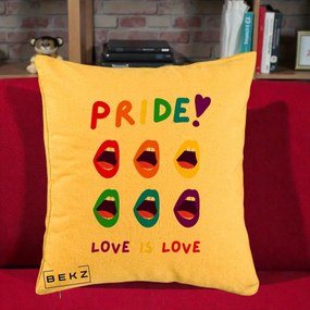 Perna Personalizata Pride Love is Love Curcubeu, 40x40 cm, Galben, Husa Detasabila, Perna Inclusa, BEKZ®