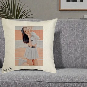Perna Personalizata K-pop BLACKPINK Nayeon/Jisoo Tenis Alb, 40x40 cm, Ecru, Husa Detasabila, Perna Inclusa, BEKZ®