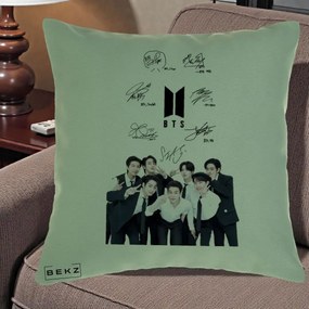 Perna Personalizata K-pop BTS Autografe Toti Membrii cu Fotografie, 40x40 cm, Verde, Husa Detasabila, Perna Inclusa, BEKZ®