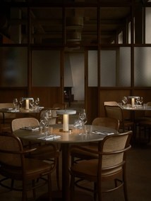 Veioza, Lampa portabila cu baterii Trezzi alb