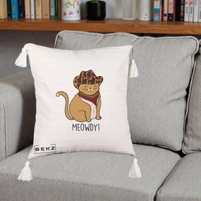 Perna Decorativa Pisica Cowboy Meowdy, 40x40 cm, Bej cu Franjuri, Husa Detasabila, Perna Inclusa, BEKZ®