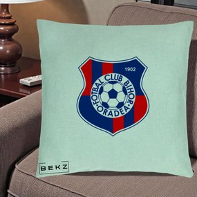 Perna Personalizata FC Bihor Oradea 1902 Fotbal, 40x40 cm, Verde Menta, Husa Detasabila, Perna Inclusa, BEKZ®