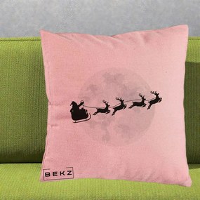 Perna Decorativa Mos Craciun Sanie Luna, 40x40 cm, Roz, Husa Detasabila, Perna Inclusa, BEKZ®