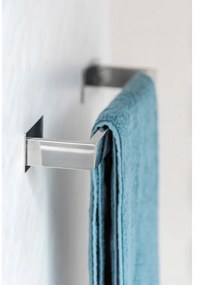 Suport pentru prosoape argintiu lucios autoadeziv din oțel inoxidabil Genova – Wenko