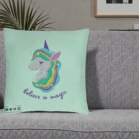 Perna Decorativa Unicorn Believe in Magic, 40x40 cm, Verde Menta, Husa Detasabila, Perna Inclusa, BEKZ®