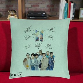 Perna Personalizata K-pop BTS Autografe Toti Membrii Fotografie, 40x40 cm, Verde Menta, Husa Detasabila, Perna Inclusa, BEKZ®