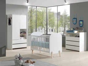 Set Mobilier Kiddy pentru Camera Bebelusului – Pătuț 60x120 cm, Comodă, Masă de Înfășat și Dulap 2 Uși – Alb – Vipack