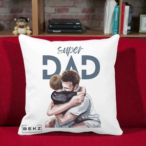Cadou pentru Tata - Perna Personalizata Super Dad Tata si Fiu Imbratisare, 40x40 cm, Alba Mata, Husa Detasabila, Perna Inclusa, BEKZ®