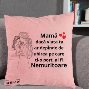 Cadou pentru Mama - Perna Personalizata Mama Nemuritoare cu Copilul in Poala, 40x40 cm, Roz, Husa Detasabila, Perna Inclusa, BEKZ®