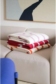 Pătură roșie 150x200 cm Swirl – noo.ma