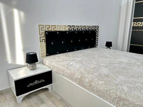 Set pat tapitat Palermo, culoare alb / negru, cu 2 noptiere Viena si saltea superortopedica lux 160 x 200 cm